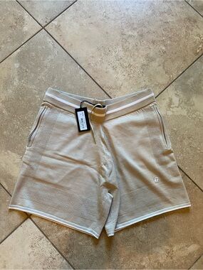 Beige Knit Kith x Taylormade Shorts new with tags size medium